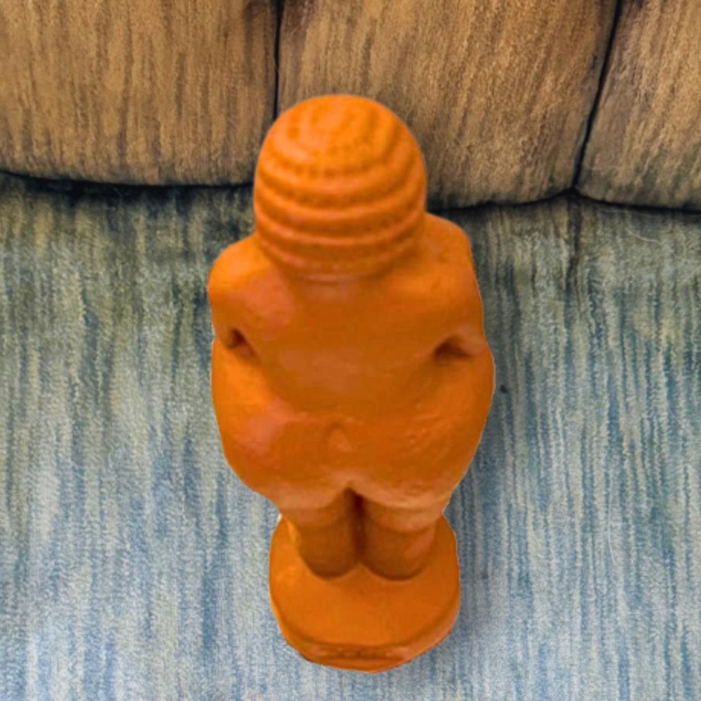 Vintage terracotta Venus figurine 90s earth goddess primitive decor clay statue - Picture 2 of 6